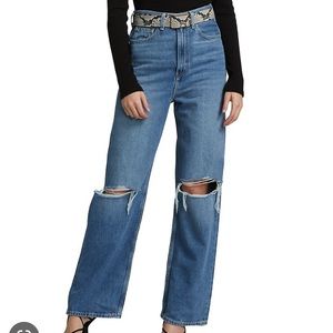 Womens Levi’s High Loose Distressed Jeans Size 28